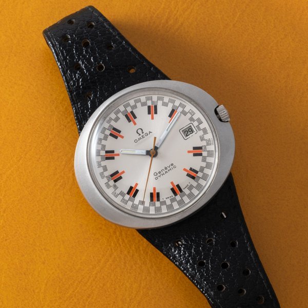 Omega Omega Dynamic 'Racing'