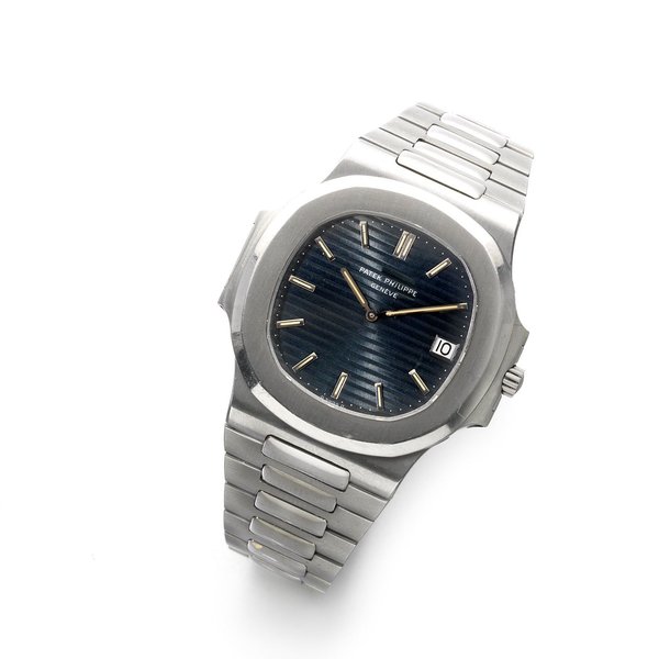 Patek Philippe. A fine stainless steel automatic calendar bracelet watch Nautilus, Ref:3700/1, Case No.540959, Movement No.1308081, Circa 1976