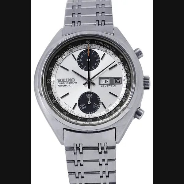 Seiko Chronograph
Baby Panda 42mm Stainless Steel Silver dial Ref. 6138-8001