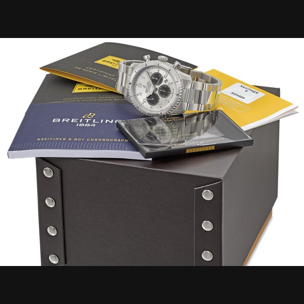 BREITLING. A STAINLESS STEEL AUTOMATIC LIMITED EDITION CHRONOGRAPH WRISTWATCH WITH DATE, BRACELET, INTERNATIONAL WARRANTY AND BOX SIGNED BREITLING, CHRONOMETRE, NAVITIMER, NAVITIMER 8 MODEL, LIMITED EDITION 1 OF 1000, REF. AB0117, CASE NO. 3’234’629, CIRCA 2018