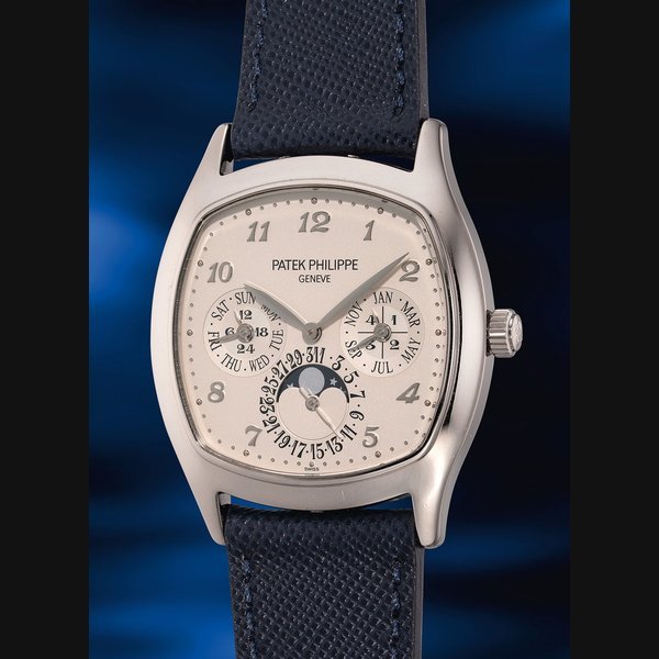 THE GENTLEMAN Patek THE GENTLEMAN Patek Philippe Ref. 5940G-001