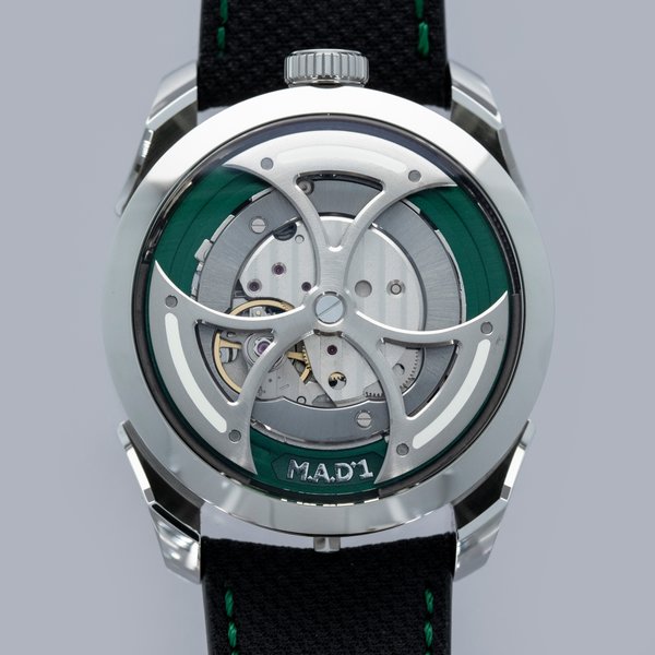 MAD M.A.D. EDITIONS M.A.D. 1 GREEN "LUCKY CLOVER" EDITION Ref. Edition 1 Green