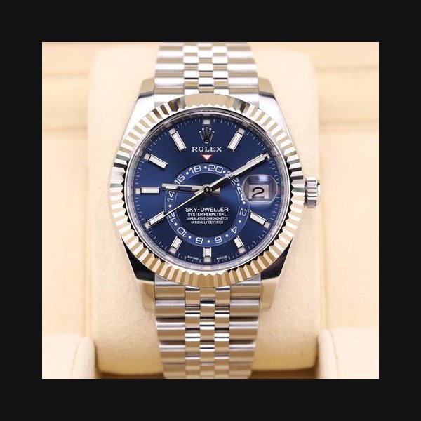 Rolex Rolex Sky-DwellerBlue Dial Jubilee 326934 Fluted Bezel Full Set