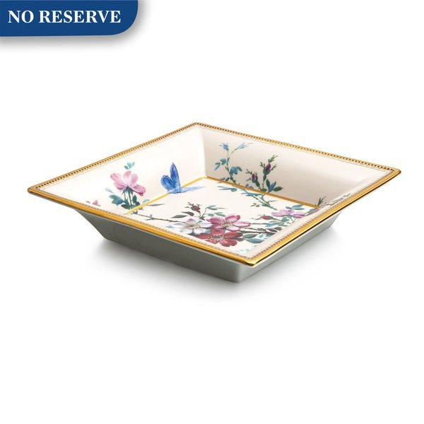 Patek Philippe Patek Philippe | Porcelain de Limoges, A commemorative Limoges porcelain and enamel dish, Circa 2016 | 百達翡麗 | Porcelain de Limoges   利摩日陶瓷及琺瑯擺飾盤，約2016年製