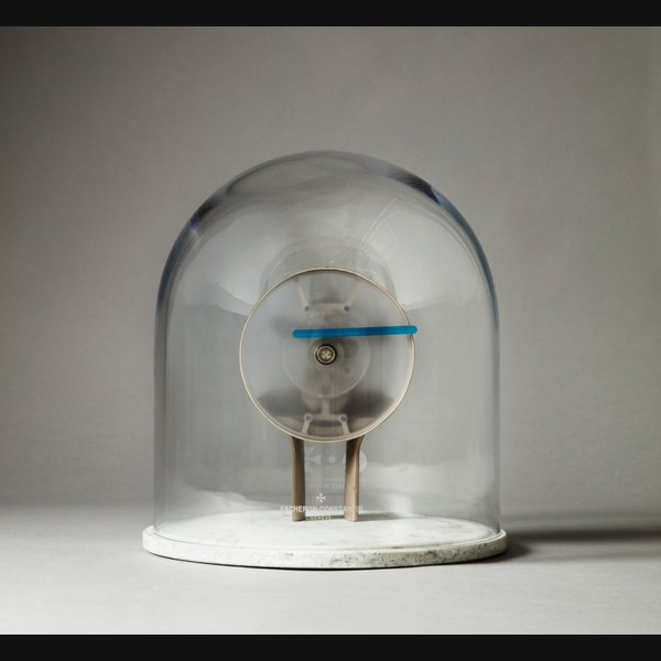 Vacheron Constantin x ECAL - Whyte    Pendulette dôme en métal, verre et marbre |  Metal, glass and marble dome clock     Vers 2014 |  Circa 2014