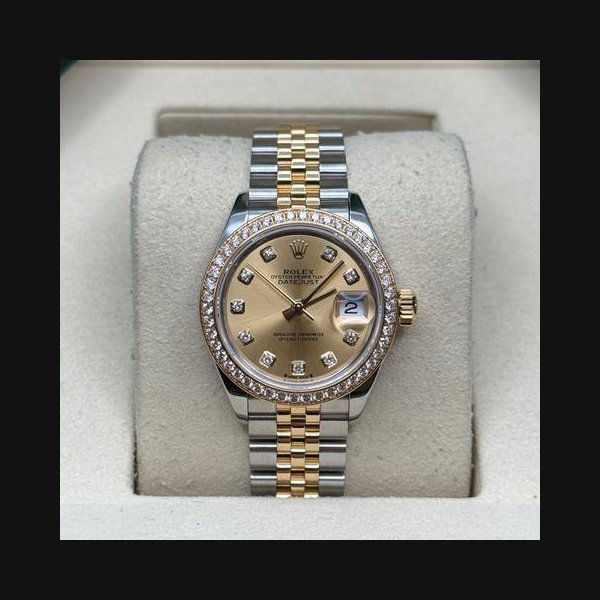 Rolex Rolex Lady-DatejustNEW 2026 Champagne Diamond Dial Two Tone Yellow Gold Diamond Jubilee