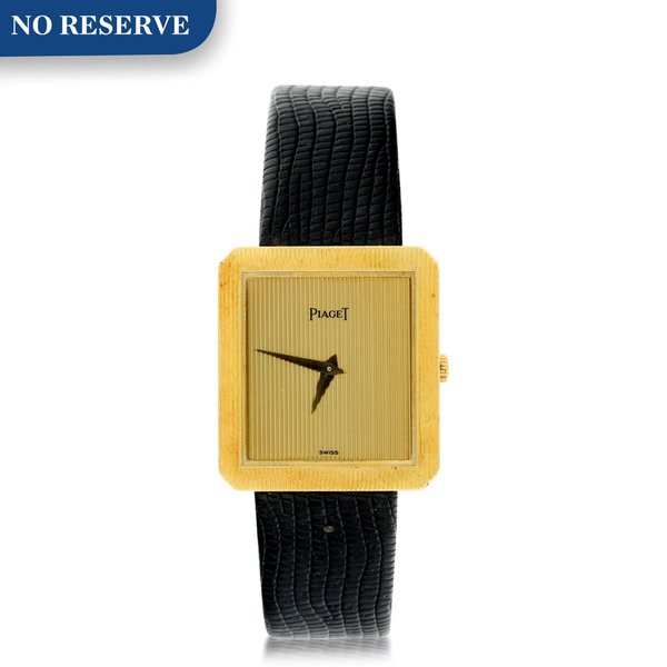 Piaget REFERENCE 8154 A YELLOW GOLD RECTANGULAR WRISTWATCH, CIRCA 1980