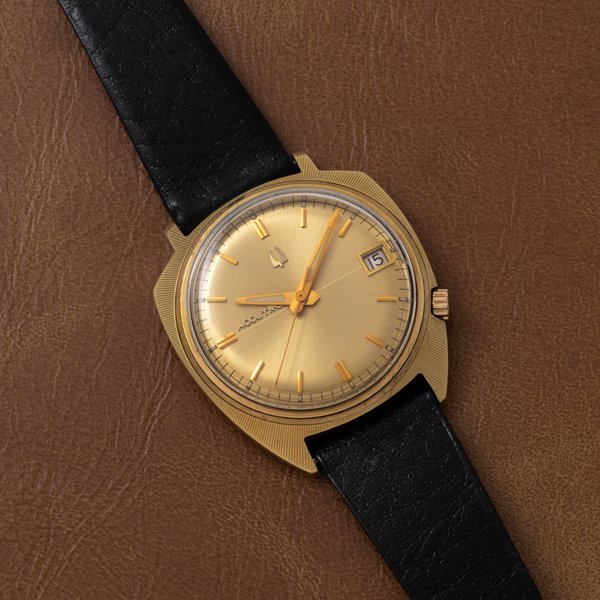 Bulova Bulova Accutron 'Golden Shield', Price & Market Data
