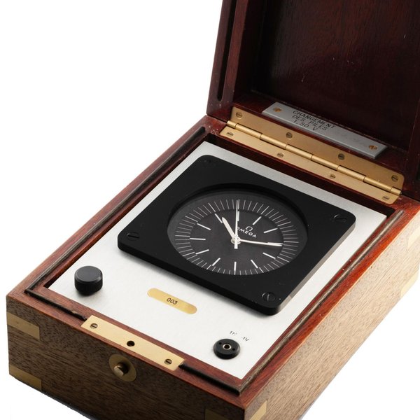 Omega Ref Pe 5806 Marine Chronometer Megaquartz