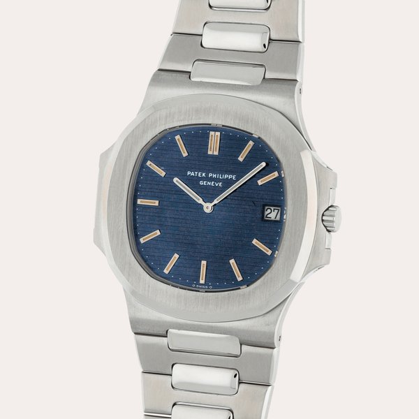 Patek Philippe Nautilus 'Jumbo', Reference 3700/1A | A stainless steel wristwatch with date, bracelet and cork presentation case | Circa 1978 · 3700/1A