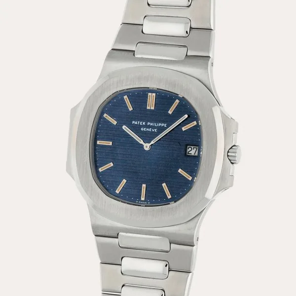 Patek Philippe Nautilus 'Jumbo', Reference 3700/1A | A stainless steel wristwatch with date, bracelet and cork presentation case | Circa 1978