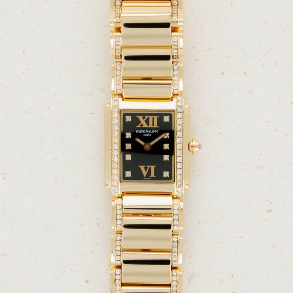 Patek Philippe Patek Philippe Twenty-4 4908/30R Rose Gold with Diamonds 