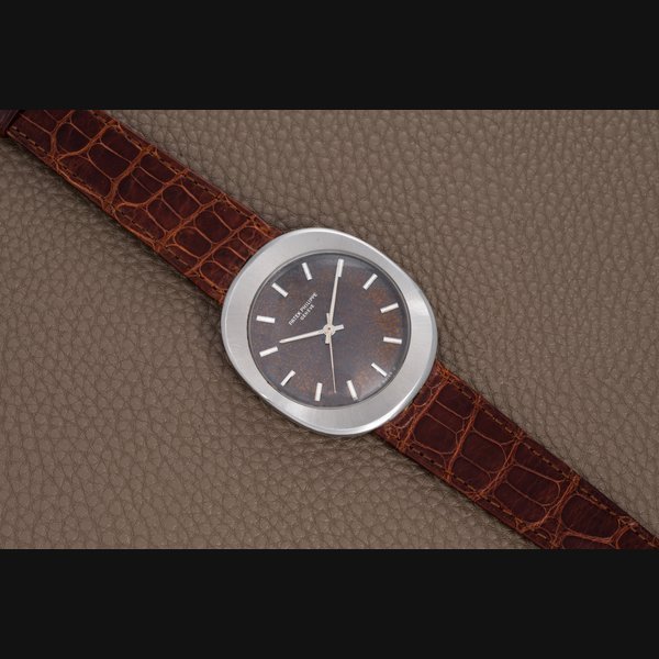 Patek Philippe Patek Philippe Oval Dress Watch 'UFO'