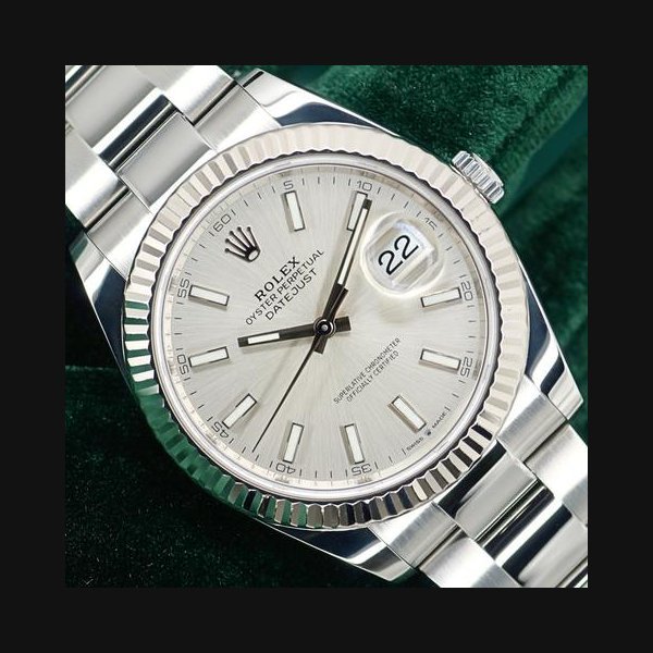 Rolex Rolex DatejustMINT COMPLETE SET Datejust 41 Silver Dial 18K White Gold Fluted Oyster Steel 41mm 126334
