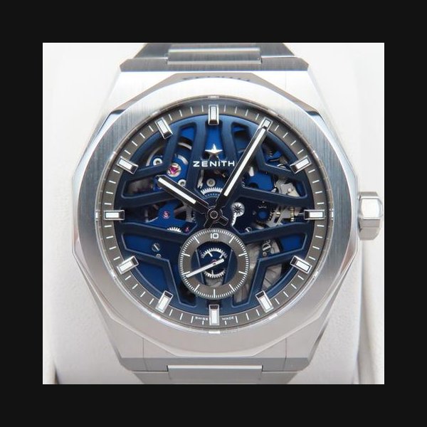 Zenith Defy SkylineSkeleton Men's 41mm Automatic Wristwatch Box Papers 2025 Ref. 03.9300.3620/79.I001