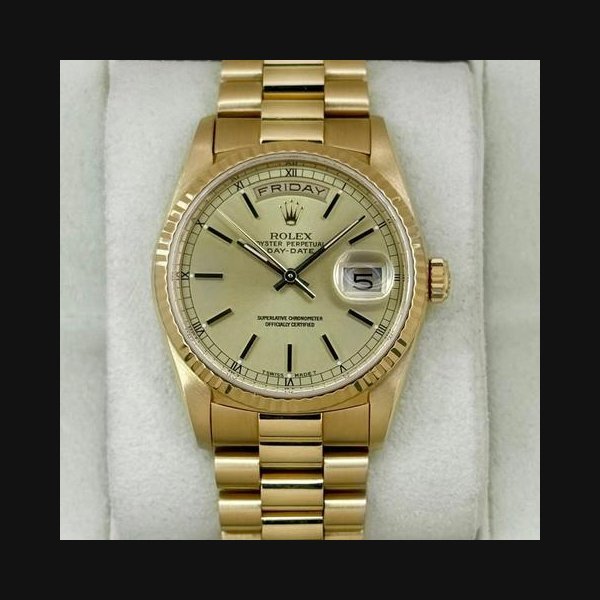 rolex Rolex Day-Date 361990 Day-Date 36mm 18238 Presidential 18kt Yellow Gold Champagne Dial (CPO)