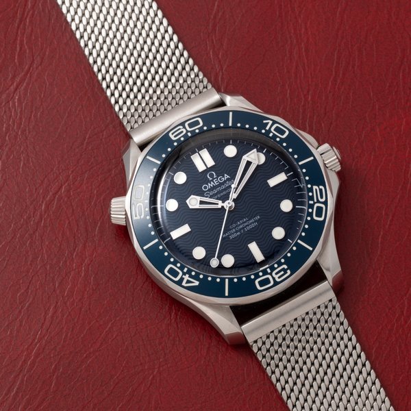 Omega Omega Seamaster Professional 300 James Bond 60th Anniversary