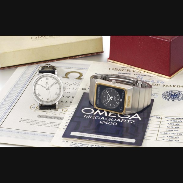 Omega. A fine stainless steel and gold rectangular wristwatch with sweep centre seconds, date, bracelet, Bulletin de Marche and box SIGNED OMEGA, MARINE CHRONOMETER, CONSTELLATION, MEGAQUARTZ 2.4 MHZ, REF. 198.0082 AND 398.0832, MOVEMENT NO. 37061193, MANUFACTURED IN 1977