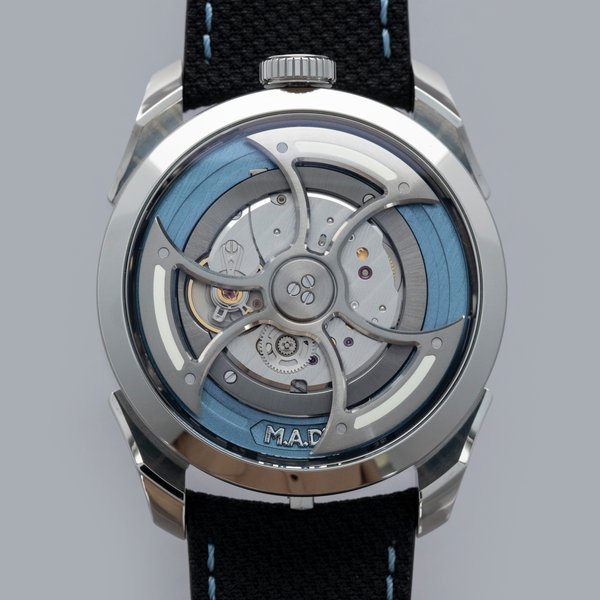 MAD M.A.D. EDITIONS M.A.D. 1S BLUE · M.A.D 1S