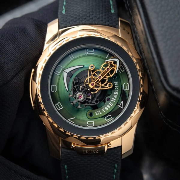 Ulysse Nardin Freak Cruiser 45 Rose Gold / Green / Arabic / Strap - Limited to 8 Pieces Ref. 2056-131