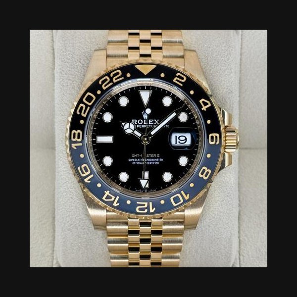 Rolex Rolex GMT-Master II2024 GMT-Master II 40mm 126718GRNR Yellow Gold Jubilee Black Dial