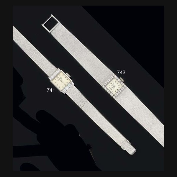 Patek Philippe. A Lady's 18ct White Gold and Diamond Set Square Wristwatch on Matching 18ct Gold Bark Finish Bracelet SIGNED PATEK PHILIPPE GENEVE, CASE NO 2651611, MOVEMENT NO 992805, REF 3293/14, MANUFACTURED IN 1967