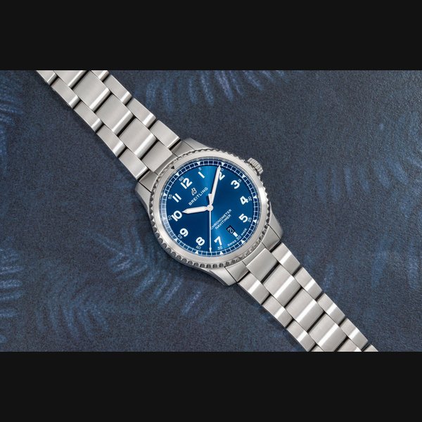Breitling Navitimer 8