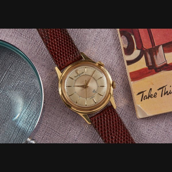Jaeger LeCoultre Jaeger-LeCoultre Memovox 18k Türler