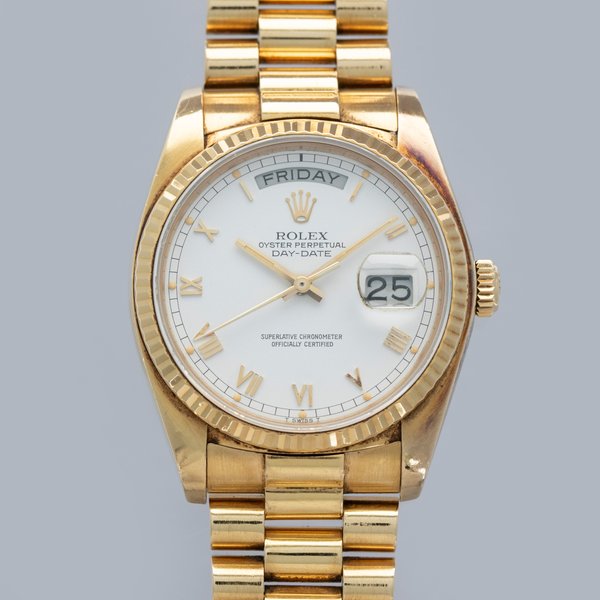 Rolex Day-Date 18038 White Small Roman Dial 18k YG