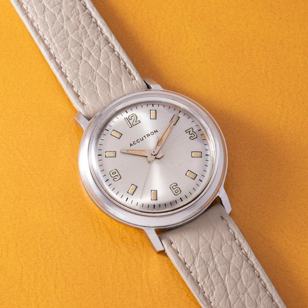 Accutron Bulova Accutron 214 'Explorer', Price & Market Data