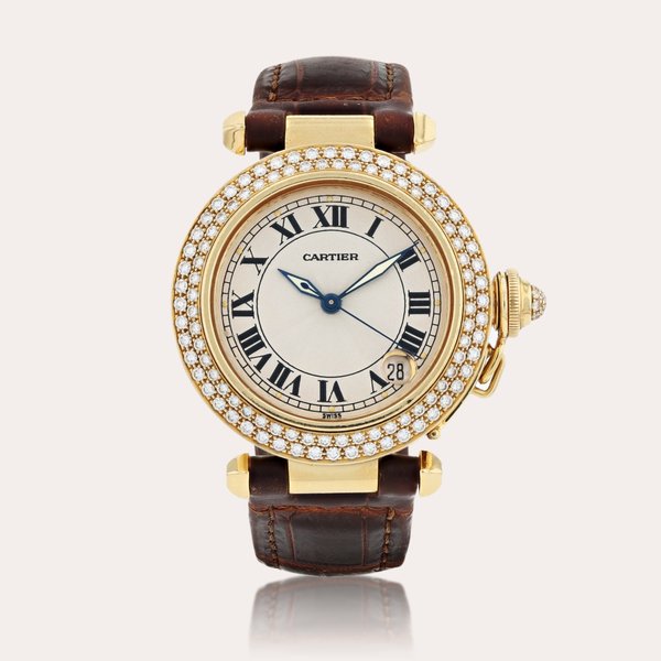 Cartier Pasha, reference 1035     Montre bracelet en or jaune sertie de diamants avec date |  Yellow gold and diamond-set wristwatch with date     Vers 1998 |  Circa 1998
