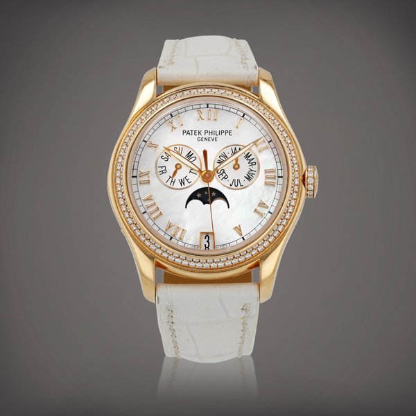 Patek Philippe Reference 4936R Montre bracelet en or rose avec quantième annuel et phases de lune | Pink gold annual calendar wristwatch with moon phases Vers 2007 | Circa 2007 · 4936R