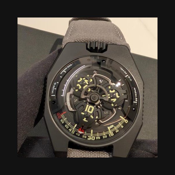 UrwerkLimited Edition Full set with two extra straps Ref. UR-100