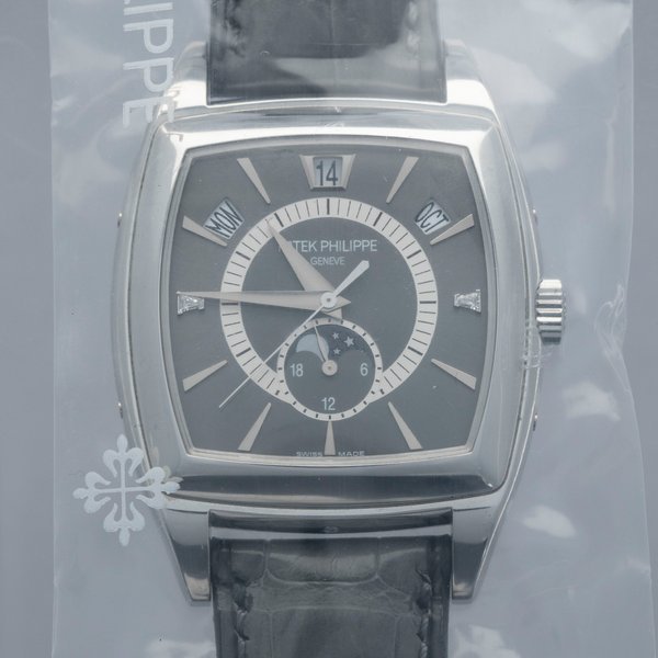 Patek Philippe Patek Philippe Gondolo Calendario 5135P-001 Annual Calendar Platinum Single Sealed