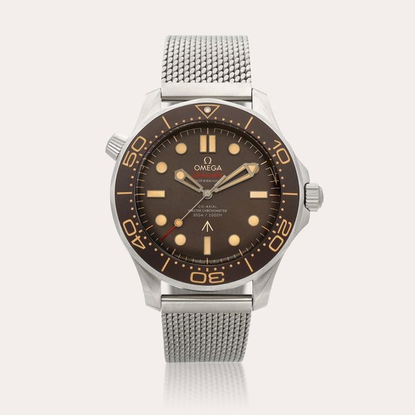 Omega Seamaster Diver 300m "007 Edition", Reference 210.90.42.20.01.001 | A titanium wristwatch with bracelet, Circa 2022 | 歐米茄 | 海馬系列 潛水300米 "007 Edition" 型號210.90.42.20.01.001 | 鈦金屬鏈帶腕錶，約2022年製 · 210.90.42.20.01.001