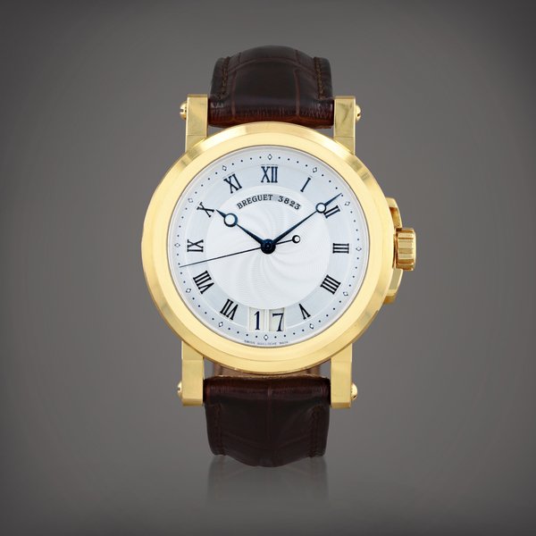 Breguet Marine, reference 5817    Montre bracelet en or jaune avec date |  Yellow gold wristwatch with date    Vers 2005 |  Circa 2005