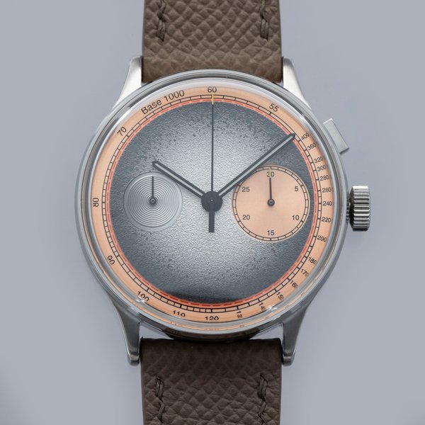 Studio Underd0g Studio Underd0g Smoked Salm0n Chronograph · Smoked Salm0n