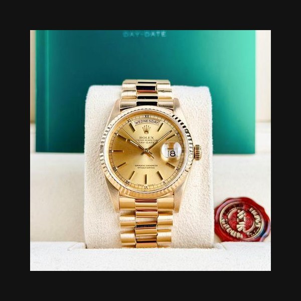 Rolex Rolex Day-Date36 Champagne Index Fluted President Preowned Watch&Box 18238
