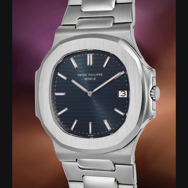 Patek Philippe Patek Philippe Ref. 3700/1A Nautilus Jumbo