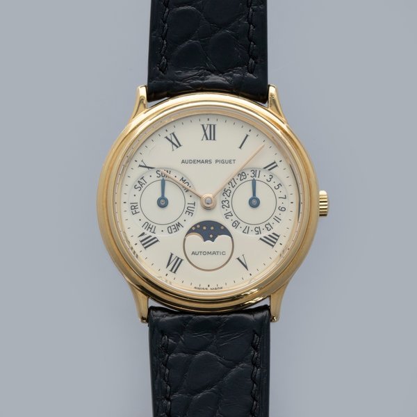 Audemars Piguet AUDEMARS PIGUET DAY-DATE MOONPHASE 25589BA 18K YG