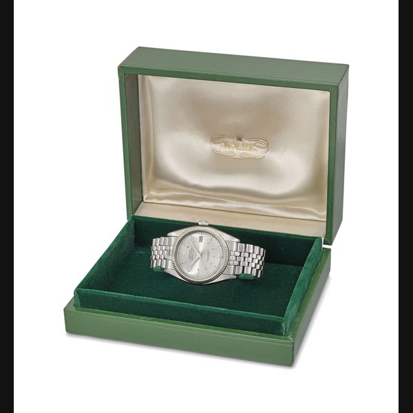 ROLEX. A RARE 18K WHITE GOLD AND STAINLESS STEEL AUTOMATIC WRISTWATCH WITH SWEEP CENTRE SECONDS, ALTERNATE RED AND BLACK DATE AND BOX SIGNED ROLEX, OYSTER PERPETUAL, DATEJUST, REF. 6305-2, CASE NO. 97’995, CIRCA 1955