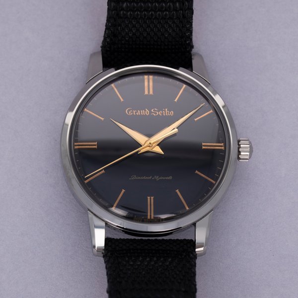 Grand Seiko Grand Seiko First Recreation SBGW295 Urushi Dial Titanium · SBGW295