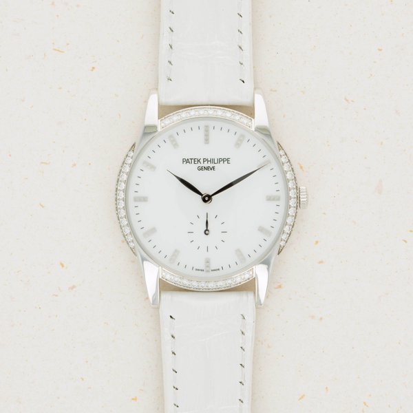 Patek Philippe Patek Philippe Ladies Calatrava 7122/200G-001 Diamond Bezel 18k WG
