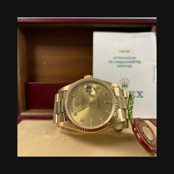 Rolex Rolex Day-DateEXCELLENT Condition 1990 Day-Date 36 President Yellow Gold Factory Diamond Dial 18238 FULL SET