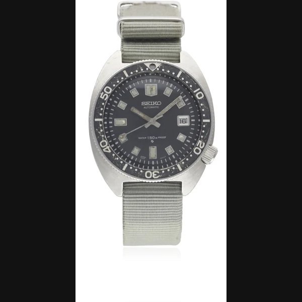 Seiko A GENTLEMAN'S STAINLESS STEEL SEIKO 150M AUTOMATIC DIVERS WRIST WATCH CIRCA 1970s, REF. 6105-8000 · 6105-8000