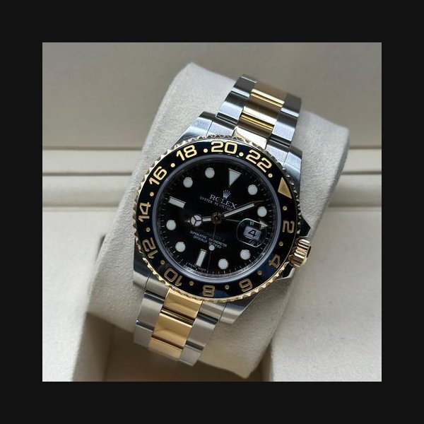 Rolex Rolex GMT-Master II116713LN GMT-MASTER II 2 TONE 2009
