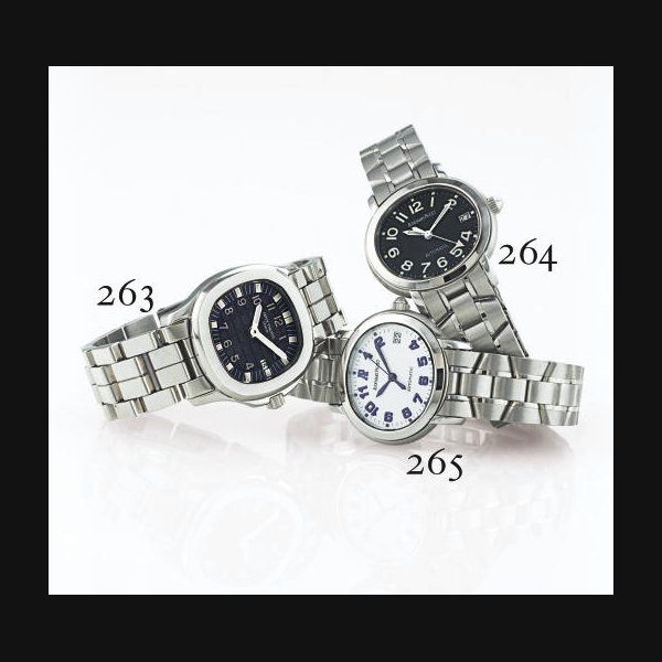 PATEK PHILIPPE. A LADY'S STAINLESS STEEL CUSHION WRISTWATCH WITH DATE AND BRACELET SIGNED PATEK PHILIPPE, GENEVE, "AQUANAUT", MOVEMENT NO. 3155308, CASE NO. 4107764, REF. 4960A, CIRCA 2000