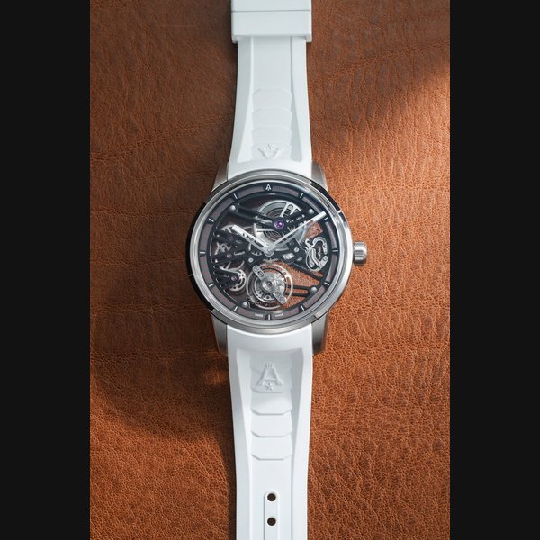 Angelus Angelus Ref. OTSAT.B01B U40 Racing Skeleton Tourbillon · OTSAT.B01B