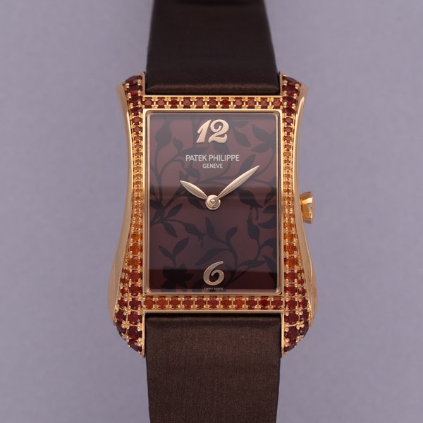 Patek Philippe Patek Philippe Gondolo Serata 4962/200R Spessartine Pave 18k RG