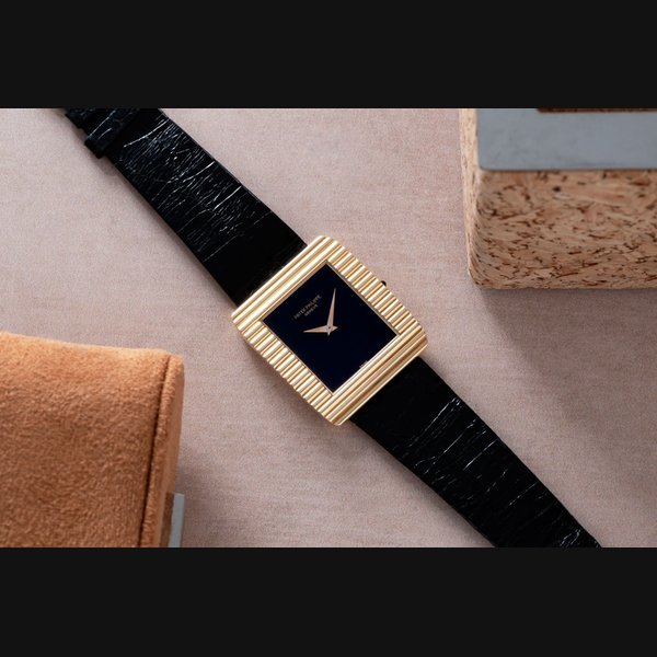 Patek Philippe Patek Philippe Ellipse Gondolo 'Onyx'
